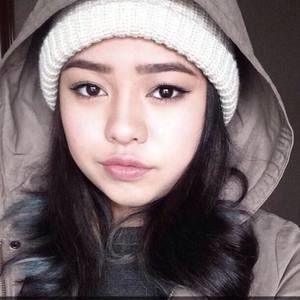 Meet your Posher, Sofia